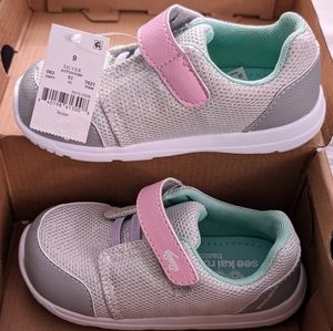 See Kai Run Silver Glitter Sneakers